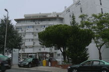 Dois feridos em incêndio no Hospital de Santa Cruz em Carnaxide