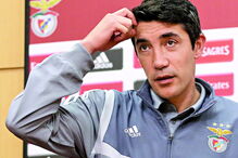 Bruno Lage vai iniciar a primeira época ao serviço do Benfica, depois de ter entrado a meio da temporada passada  