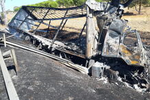 Motorista morre carbonizado após despiste de camião no IC1 em Ourique