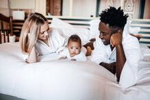 Éder com a mulher e o filho