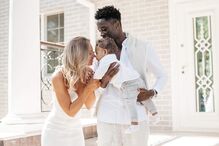 Éder com a mulher e o filho