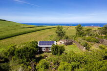 Ricardo e Mafalda: o casal que construiu uma casa autossuficiente