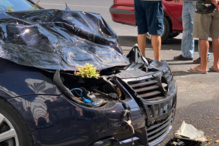 Autocarro desgovernado abalroa seis carros em Setúbal