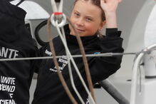 Greta Thunberg chega a Nova Iorque após viagem alternativa