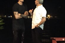 Futebolista do Benfica Ljubomir Fejsa diverte-se na noite lisboeta com amigo