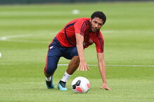 Nacho Monreal e Elneny deixam Arsenal