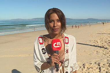 Sara Santos na praia da Comporta