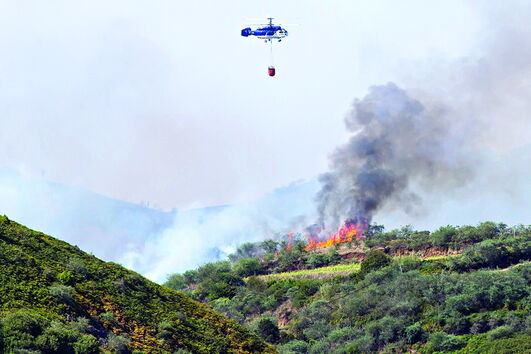 Fogo na Gran Canária em Espanha 