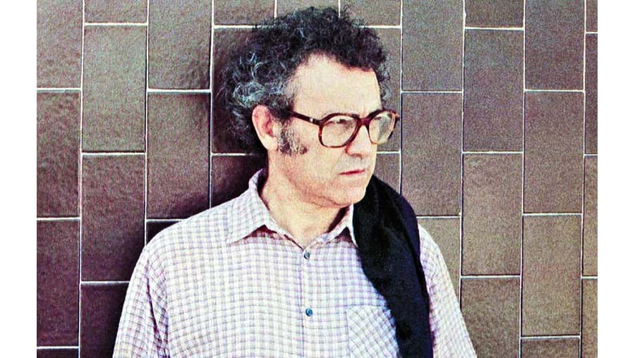 José Afonso nasceu em Aveiro em 1929 e morreu em 1987, com 57 anos