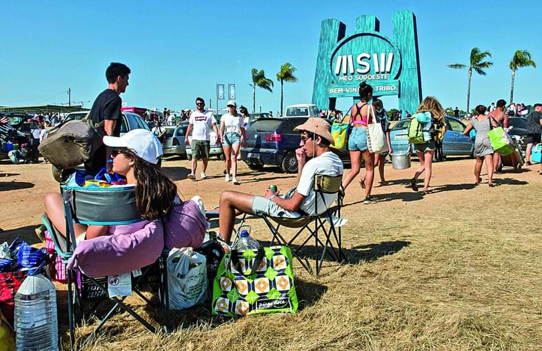 Zambujeira lucra com festival Sudoeste - Cultura - Correio da Manhã