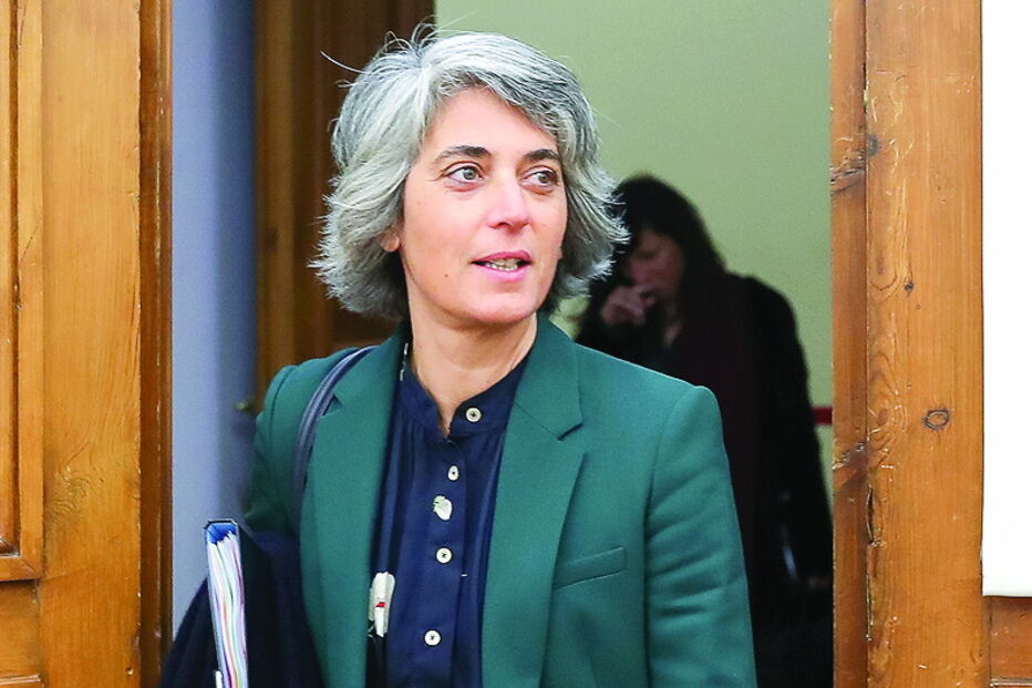 Pai de Graça Fonseca, ministra da Cultura, faz serviços ao Estado