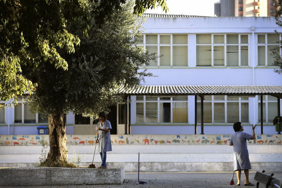 Auxiliares educativos