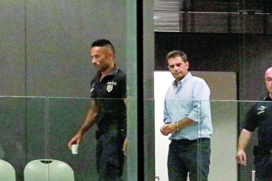 Vasco Brazão está indiciado por cinco crimes, entre eles tráfico de armas 