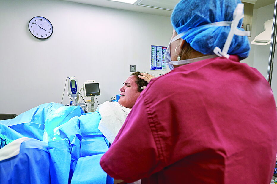 Grávidas ou mulheres em idade fértil que não usem contraceção eficaz estão proibidas de tomar o medicamento