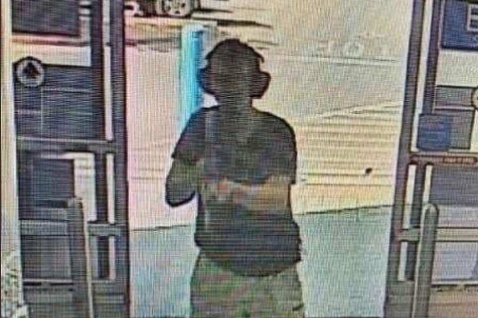 Imagens do principal suspeito do tiroteio no Texas