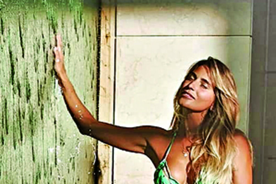 Liliana Santos sensual e ousada no Sul do País