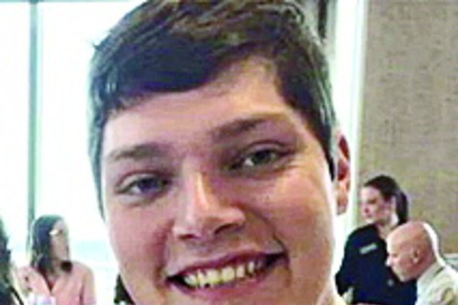 Connor Betts tinha 24 anos e atuou sozinho. Há 10 anos já tinha feito ameaças de morte