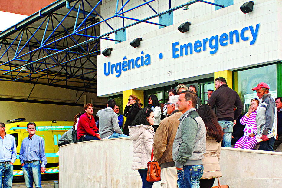 Hospital de Faro tinha as 10 incubadoras todas ocupadas 