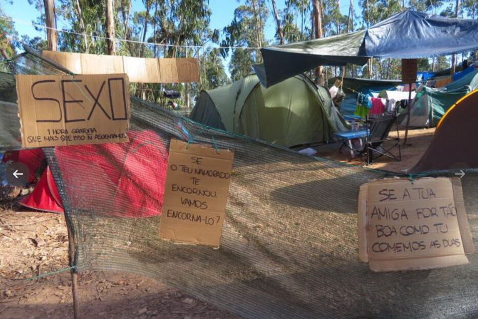Cartazes espalhados pelo Meo Sudoeste geram polémica na Internet