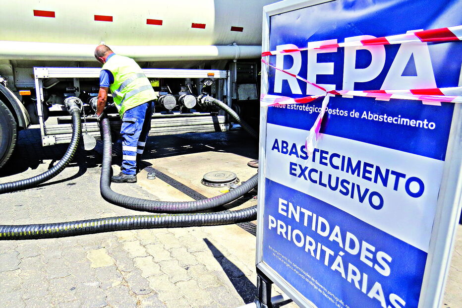 A rede de emergência para veículos prioritários tem 52 postos no continente e dois nas ilhas