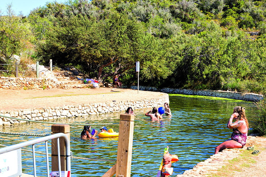 Qualidade da água não está garantida para as atividades balneares devido à diminuição do volume de água   