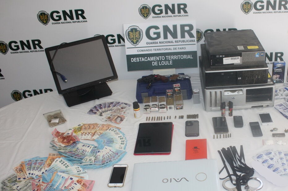 GNR detém suspeitos de lenocínio e evasão fiscal no Algarve