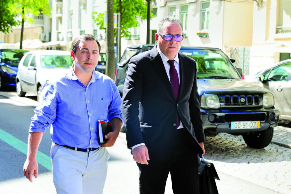 Francisco São Bento (à esquerda) e Pardal Henriques, ‘vice’ e porta-voz do sindicato, à chegada ao ministério