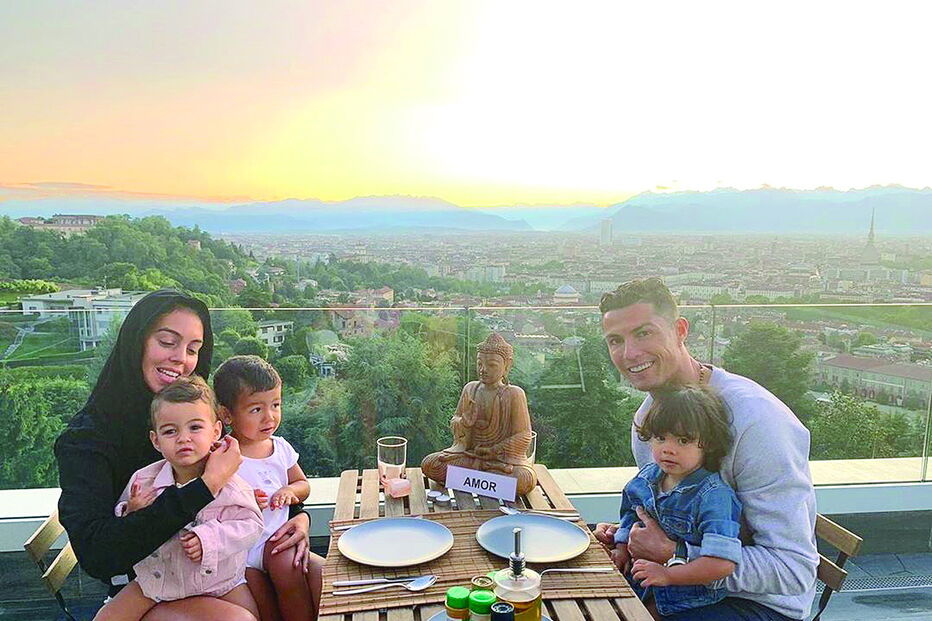  Cristiano Ronaldo revela que a família - e principalmente Georgina Rodríguez - foi o seu grande pilar no caso Mayorga