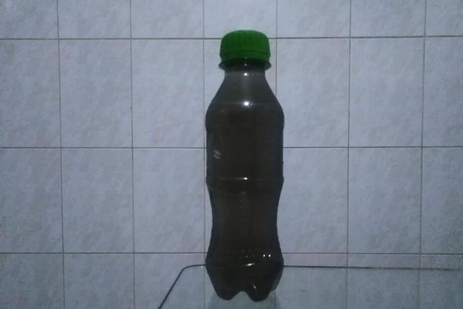 Partículas de fumo fazem cair chuva de água preta em São Paulo