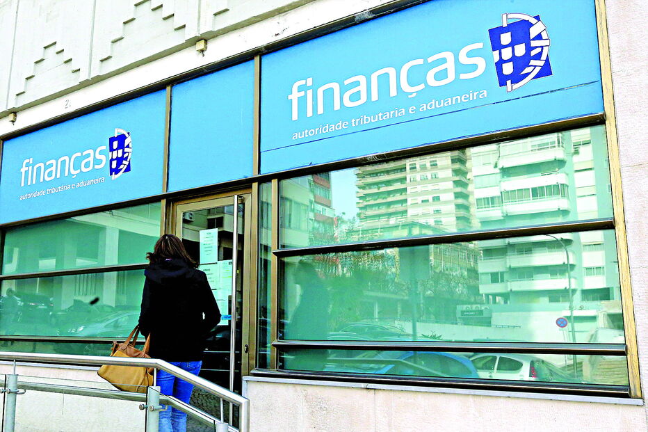 O e-balcão foi criado para evitar idas dos contribuintes às repartições, mas em muitos casos não resolve o problema   