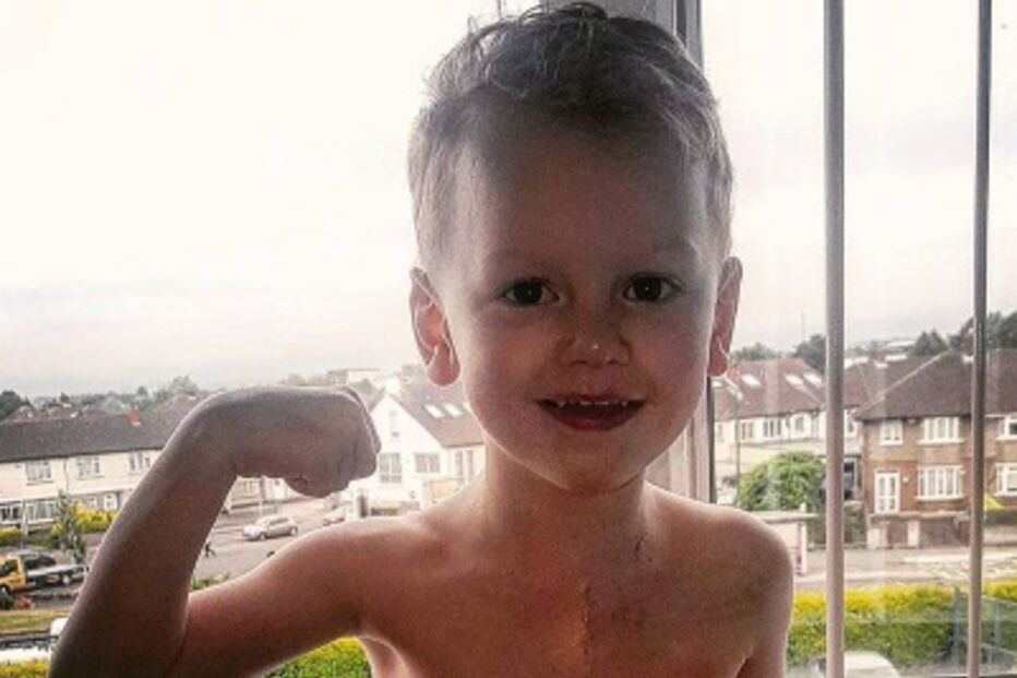 2019-08-27_16_05_17 Mãe começou a preparar o funeral do filho às 20 semanas de gestação. Quatro anos depois, o menino vai entrar para a creche.jpg