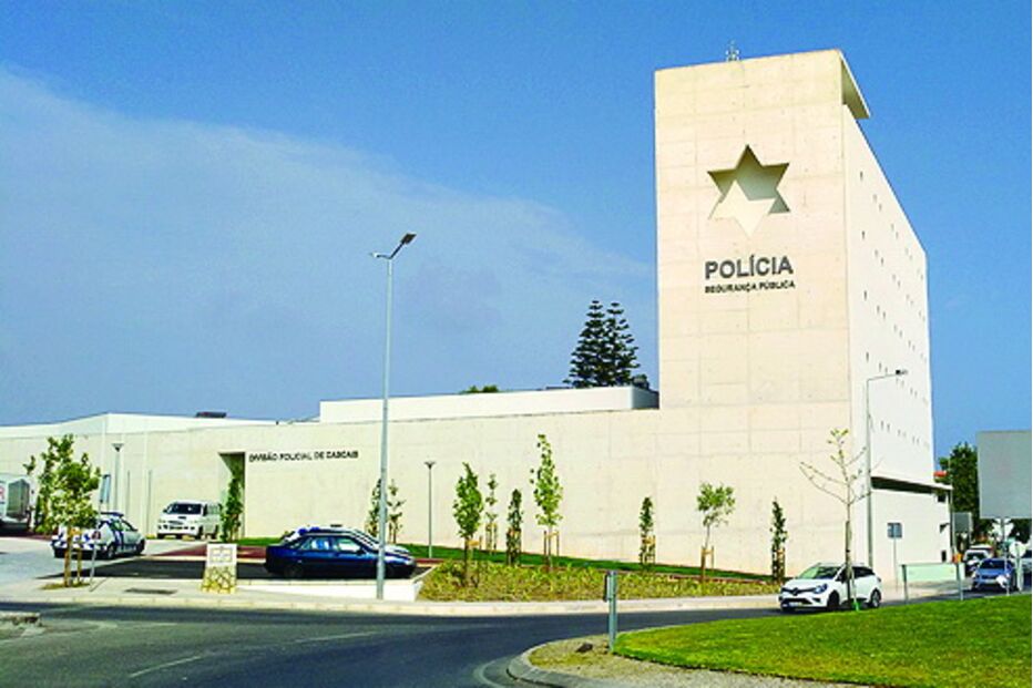 Homem estava na PSP de Cascais