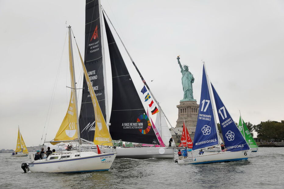 Greta Thunberg chega a Nova Iorque após viagem alternativa