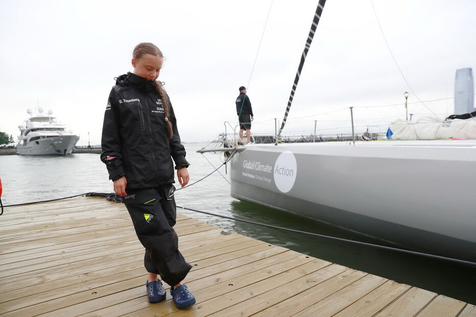 Greta Thunberg chega a Nova Iorque após viagem alternativa