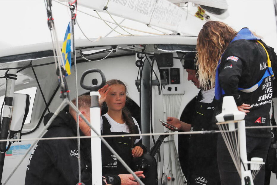 Greta Thunberg chega a Nova Iorque após viagem alternativa