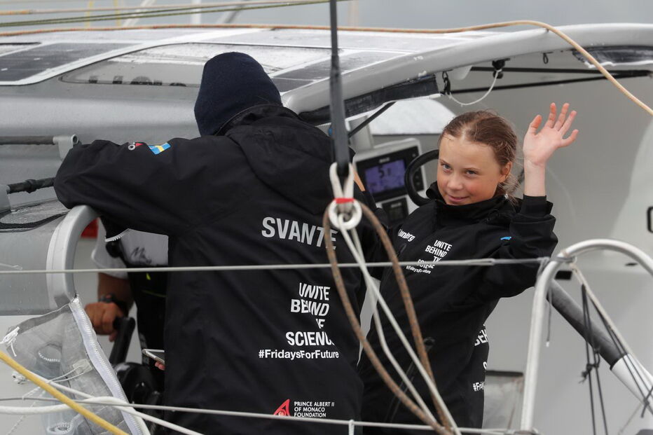 Greta Thunberg chega a Nova Iorque após viagem alternativa