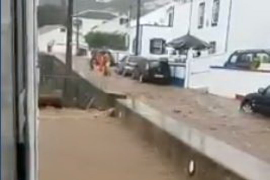 Chuva intensa causa inundações nos Açores