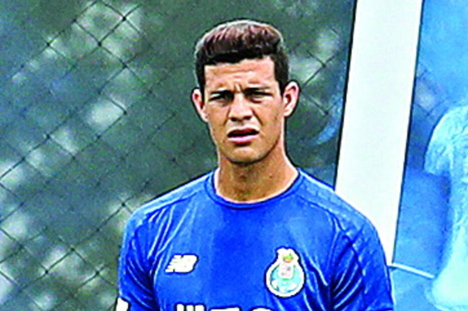 Yordán Osorio esteve emprestado ao V. Guimarães na última época