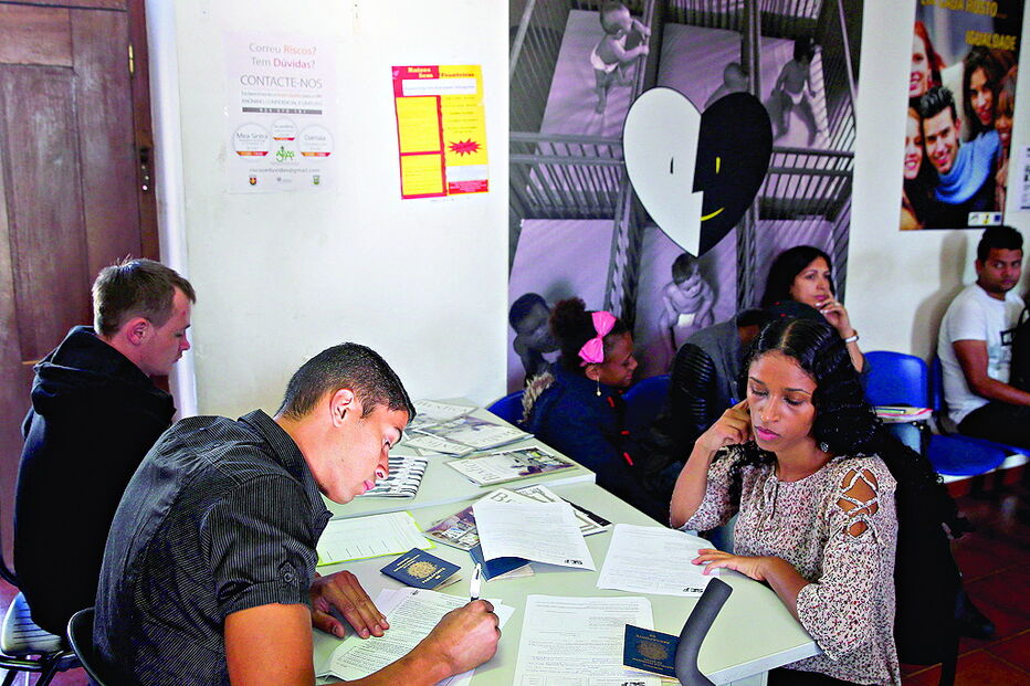 Milhares de imigrantes procuram todos os anos Portugal para viver  