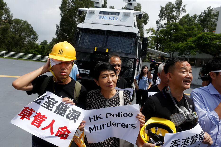 Deputada pró-democracia, Claudia Mo