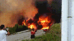 Cenário dantesco na Sertã. Fogo destrói fábrica e fere nove bombeiros e um civil
