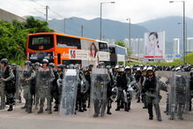 Protestos voltam a Hong Kong com greve geral e boicote às aulas
