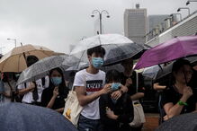 Protestos voltam a Hong Kong com greve geral e boicote às aulas