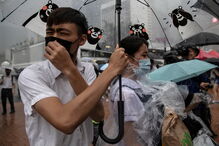 Protestos voltam a Hong Kong com greve geral e boicote às aulas