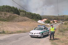 Chamas consomem zona de mato Sobral de Monte Agraço