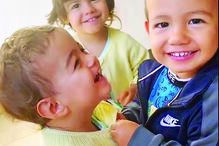 A companheira de Ronaldo, Georgina Rodríguez, partilhou um vídeo ternurento da filha em comum com o craque, Alana, e os irmãos gémeos