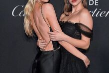 As modelos Stella Maxwell e Barbara Palvin