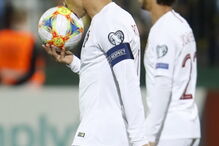 Cristiano Ronaldo marcou o seu 90º golo pela seleção