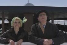 Maria Isabel Carvalhais (à direita)