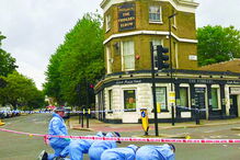 Polícia fez perícias no local do crime numa tentativa de chegar aos autores